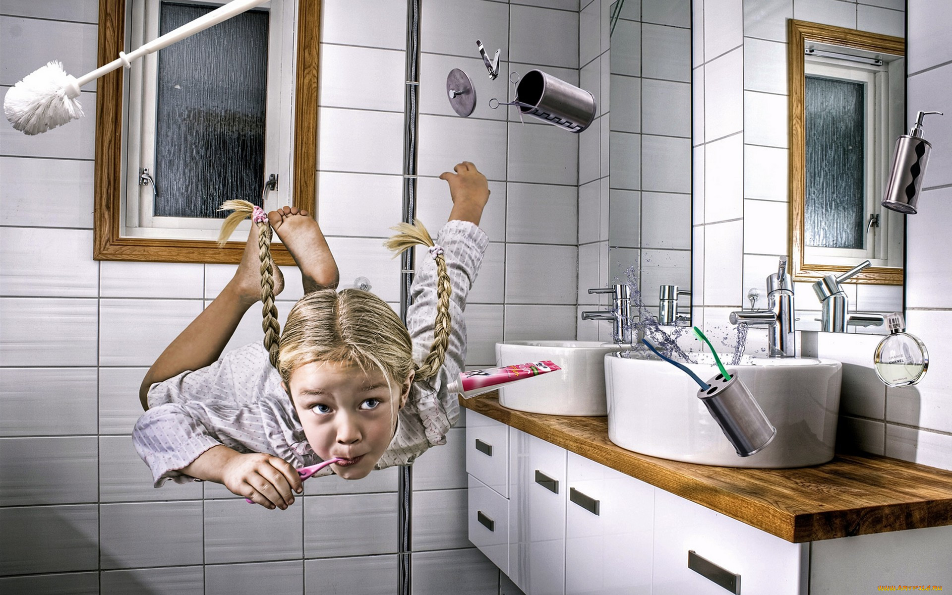 Креативная смешная картинка. Креативные картинки. Креативная фотосессия в ванне. Креативная сантехника. Гигиена в ванной.